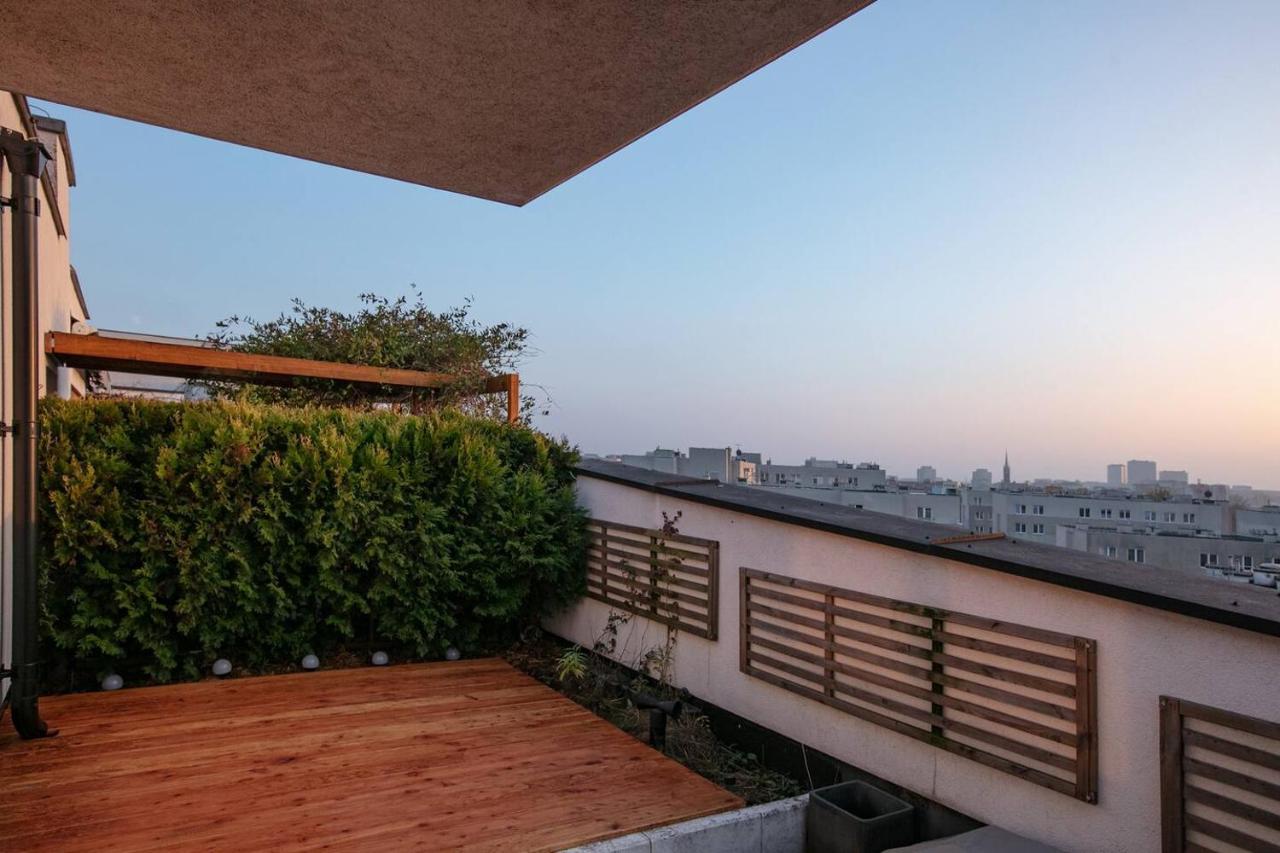 Dwupoziomowy, Rodzinny Apartament. Ochrona, Garaz. Warszawa Exteriör bild