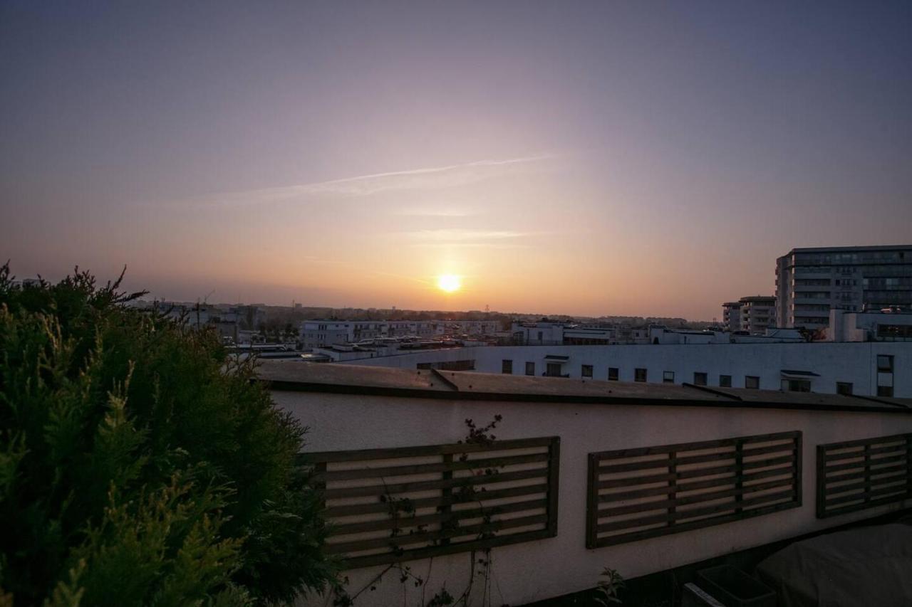 Dwupoziomowy, Rodzinny Apartament. Ochrona, Garaz. Warszawa Exteriör bild