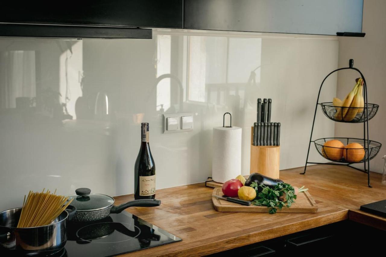 Dwupoziomowy, Rodzinny Apartament. Ochrona, Garaz. Warszawa Exteriör bild