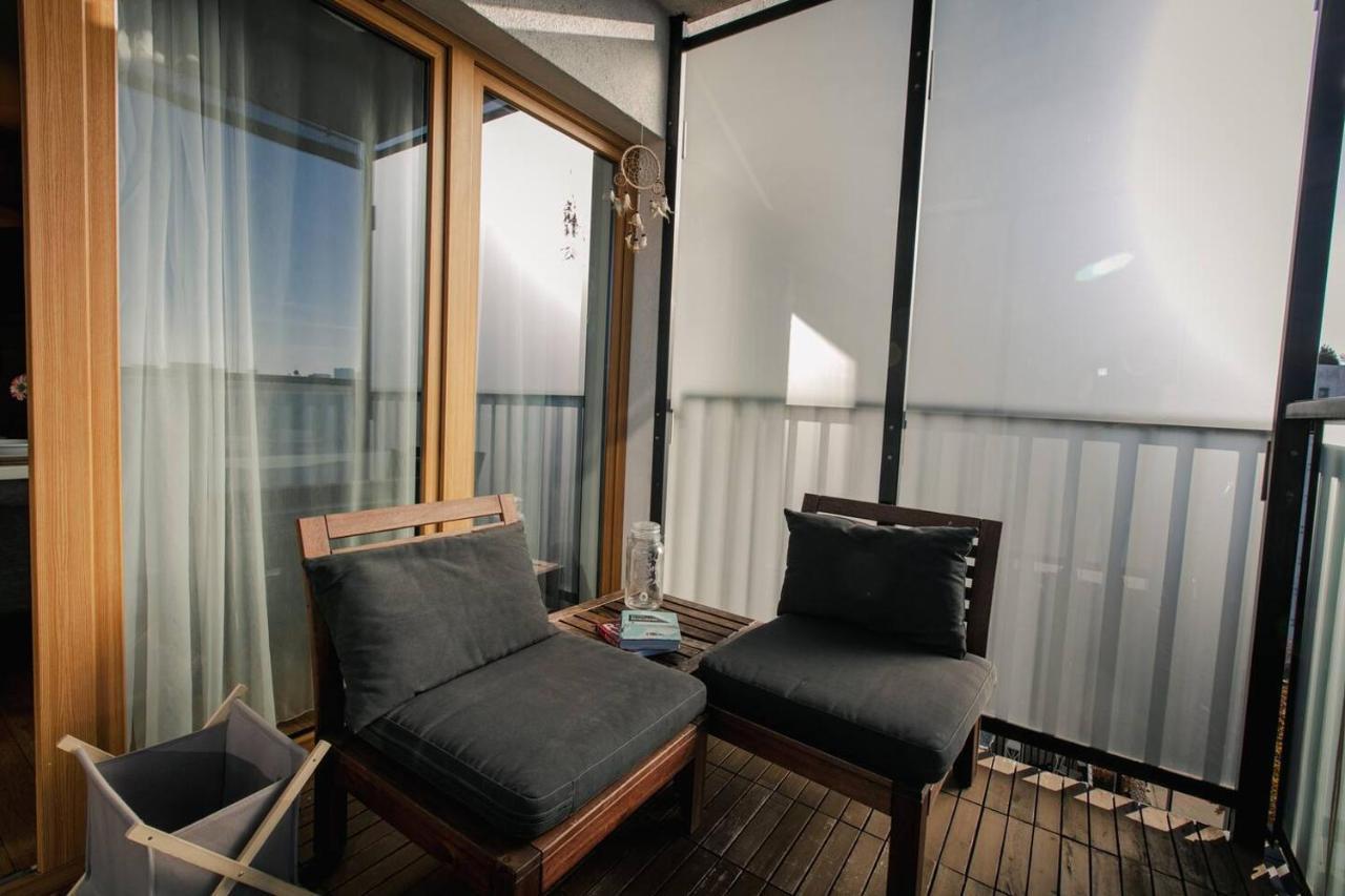 Dwupoziomowy, Rodzinny Apartament. Ochrona, Garaz. Warszawa Exteriör bild